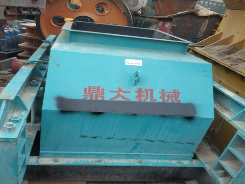 1000X800對(duì)輥破碎機(jī)