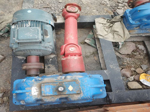 37KW電機(jī)兩臺(tái)